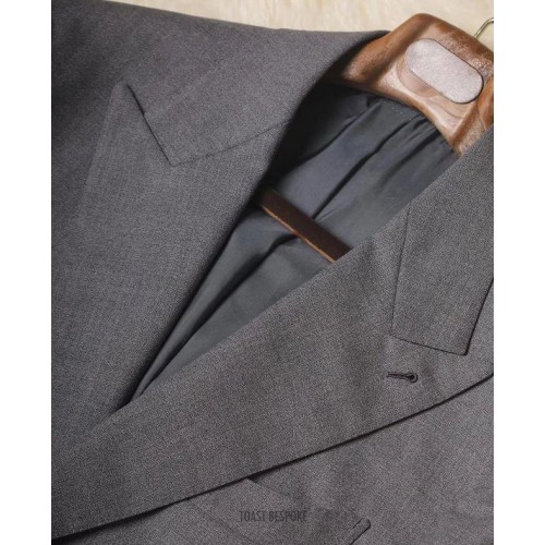 MB4P02 by Toast Bespoke
